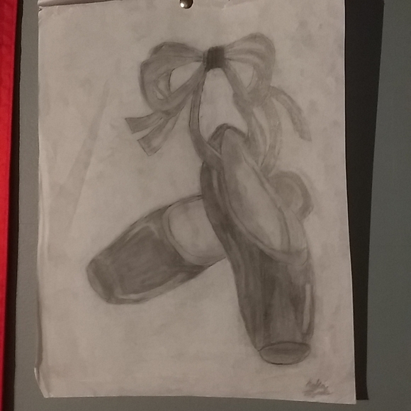 Hand drawing of ballet shoes - Picture 2 of 2